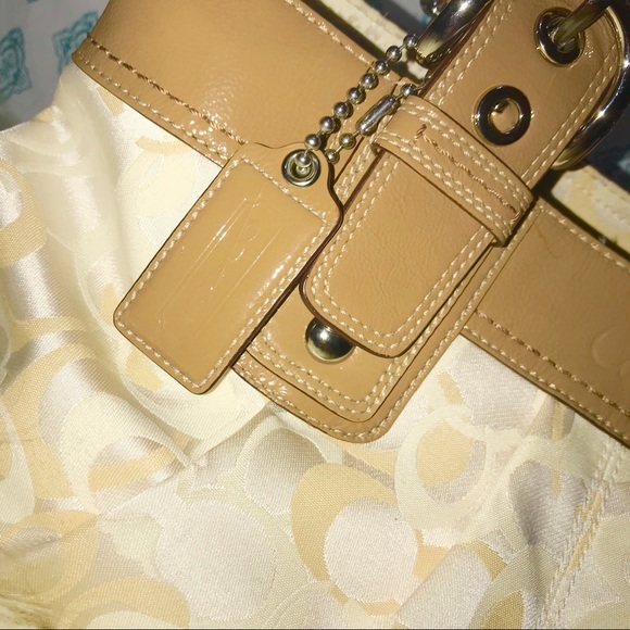 Coach Handbag - Picture 2 of 7